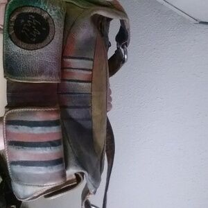 Aunschka shoulder bag